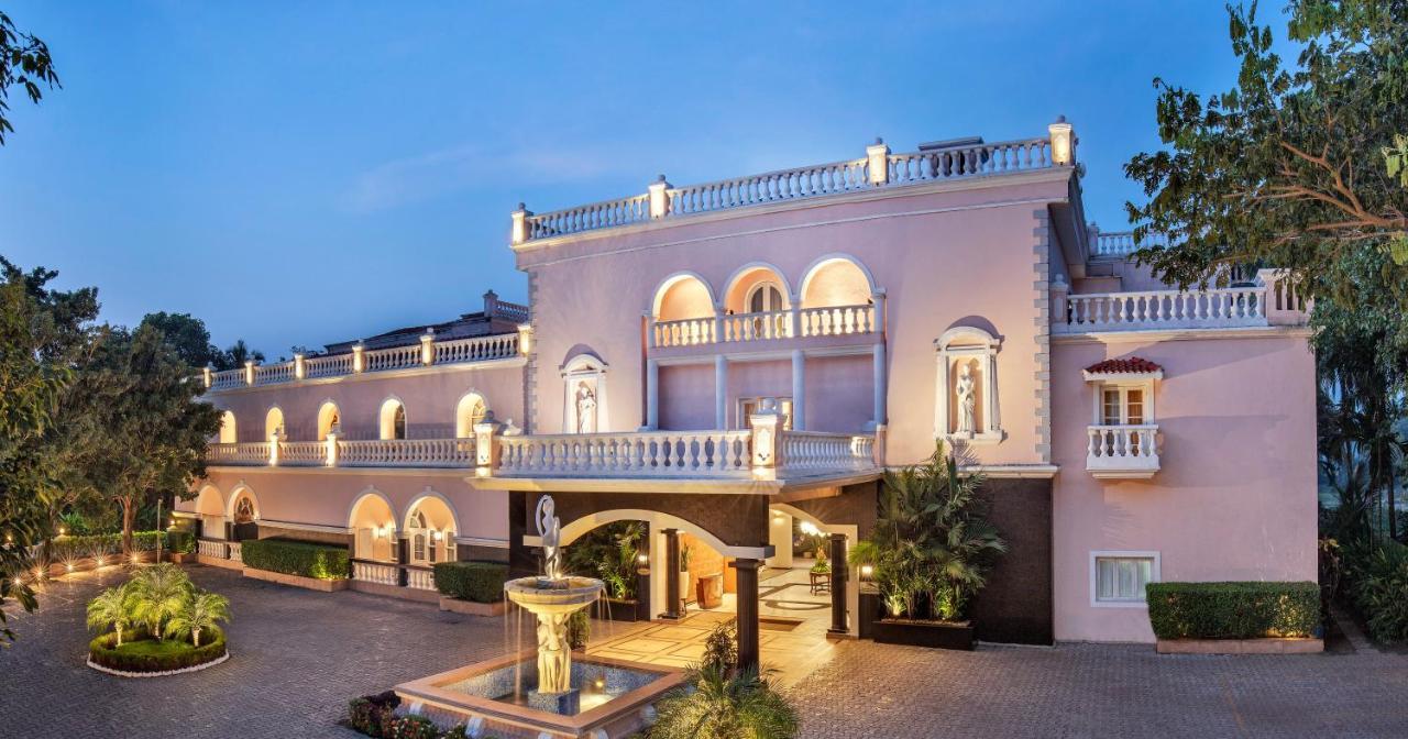 Club Mahindra Emerald Palms, Goa Бенаулим Экстерьер фото