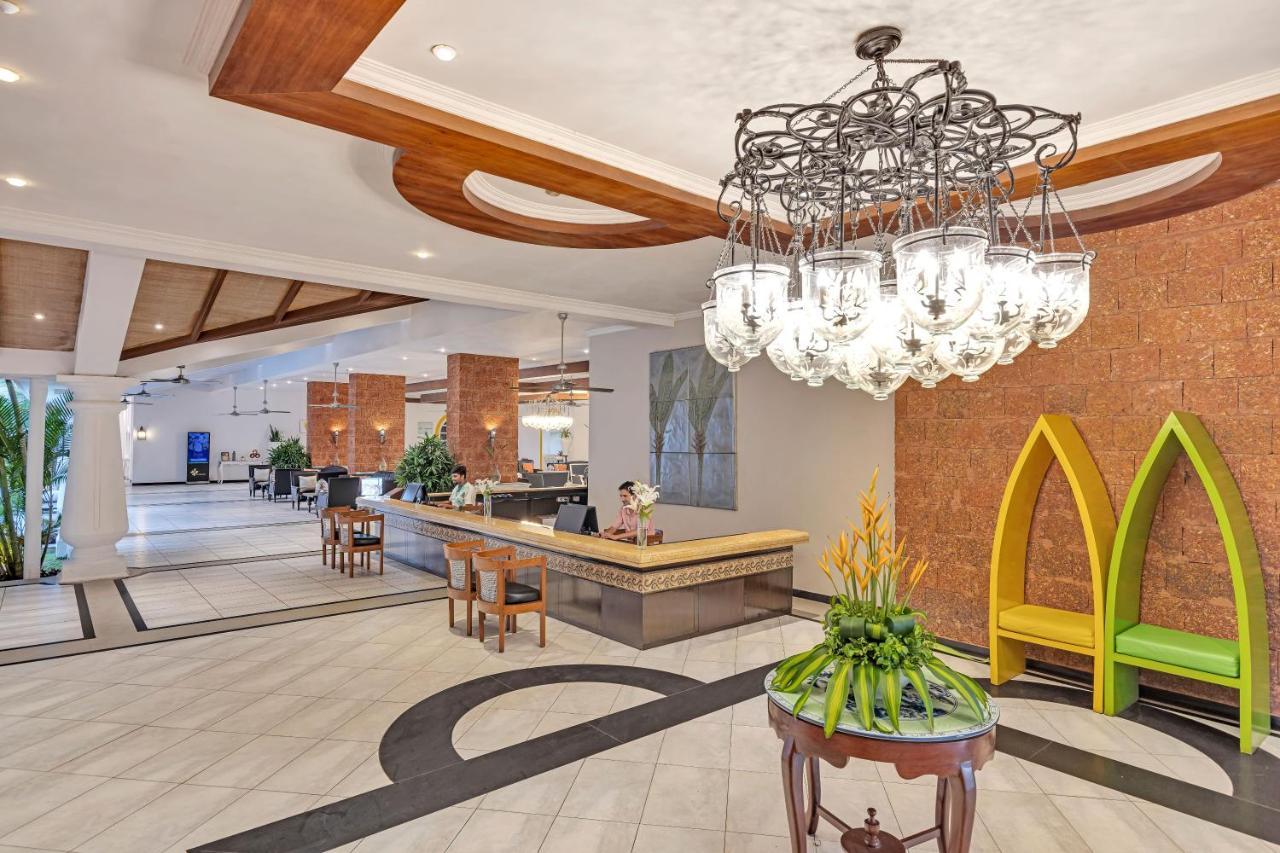 Club Mahindra Emerald Palms, Goa Бенаулим Экстерьер фото