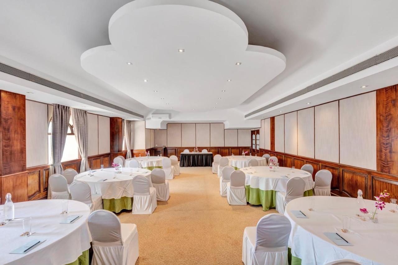 Club Mahindra Emerald Palms, Goa Бенаулим Экстерьер фото