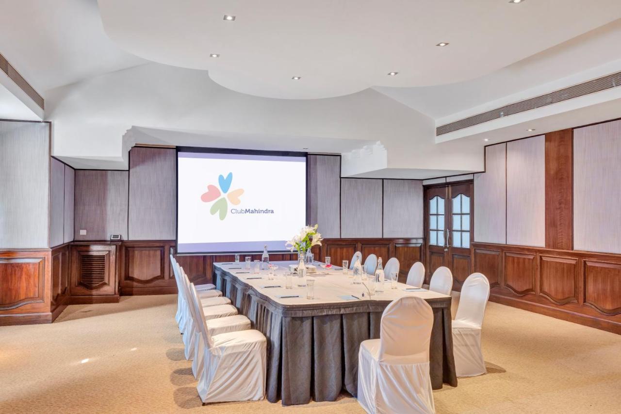 Club Mahindra Emerald Palms, Goa Бенаулим Экстерьер фото