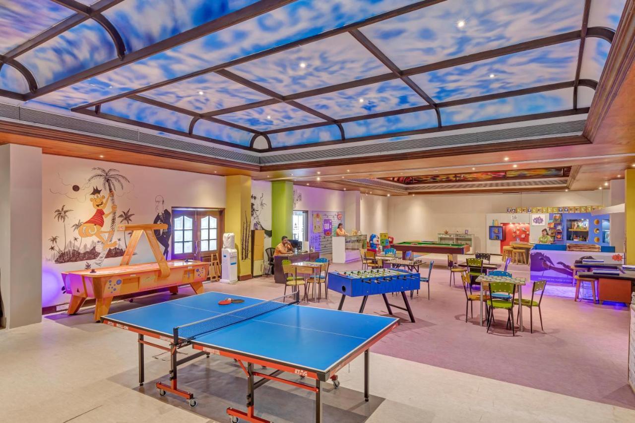 Club Mahindra Emerald Palms, Goa Бенаулим Экстерьер фото