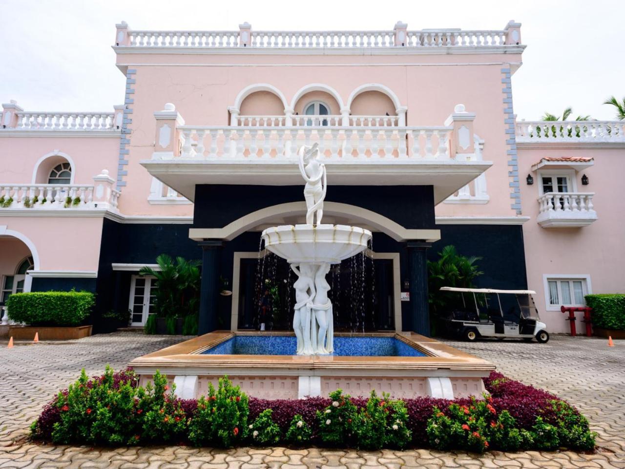 Club Mahindra Emerald Palms, Goa Бенаулим Экстерьер фото